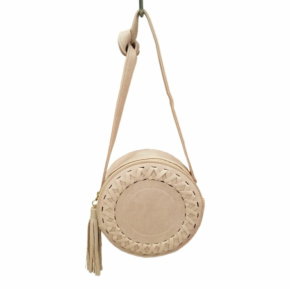 Justin & Taylor Handbags - Justin & Taylor Light Pink Round Crossbody Handbag Justin & Taylor Handbags - Justin & Taylor Light Pink Round Crossbody Handbag